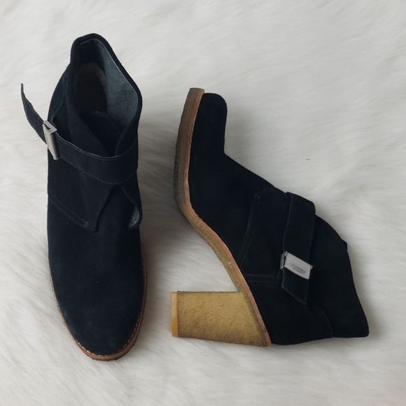 UGG Shoes - UGG Suede Ankle Boots